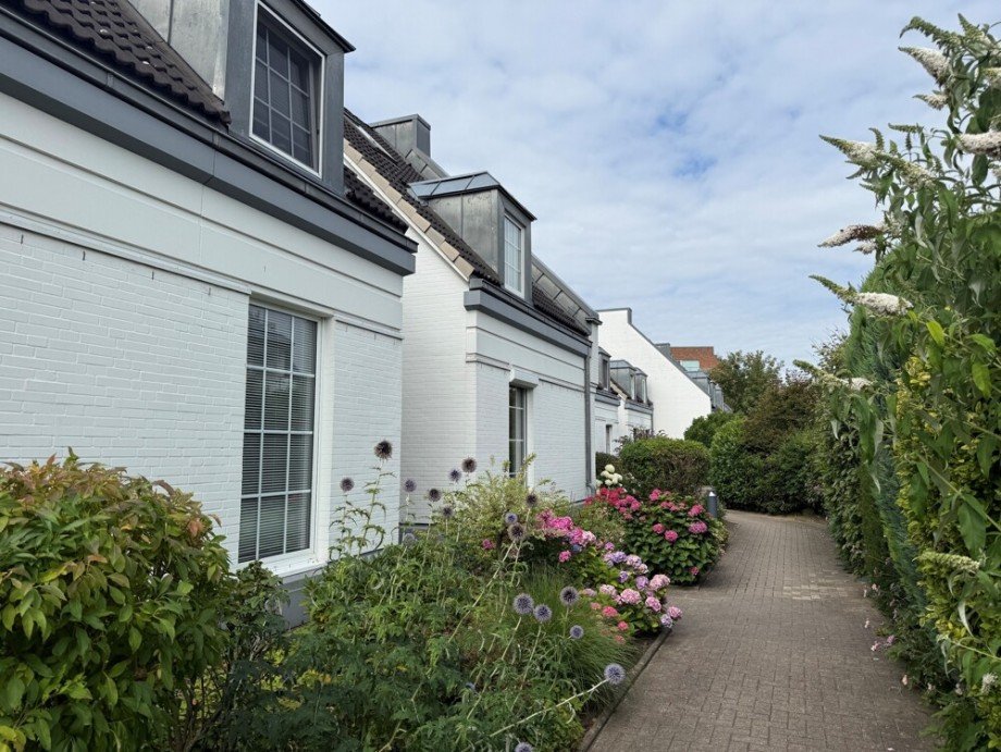 Zuwegung Dachgeschosswohnung Schenefeld