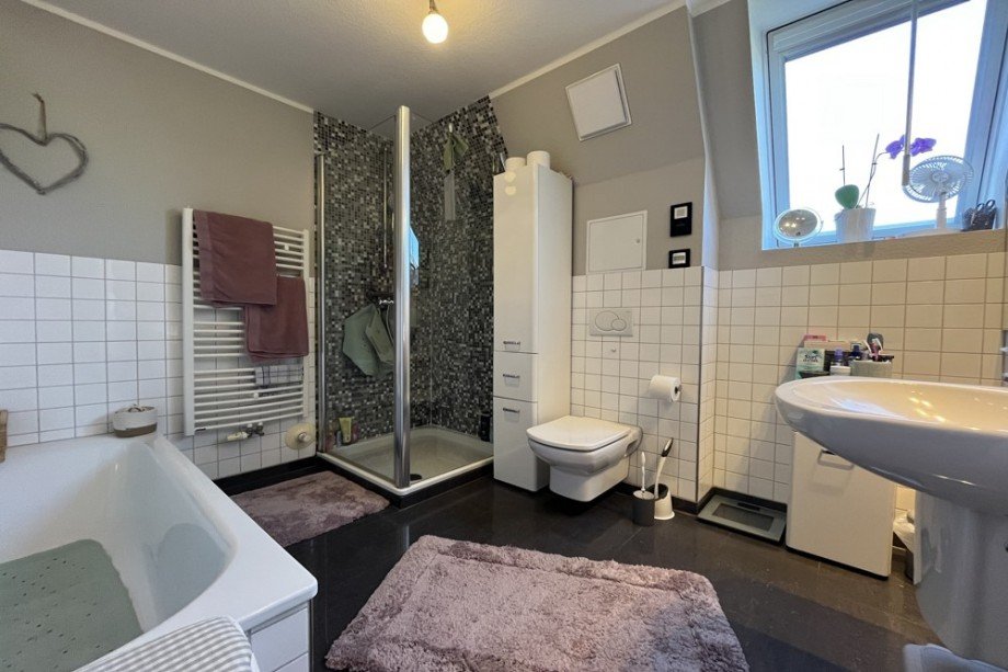 Bad Etagenwohnung Schenefeld