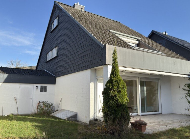 IMG_9651 Halstenbek Einfamilienhaus Leben in Halstenbek - Krupunder6,5-Zimmer-Einfamilienhausmit durchdachtem Grundriss