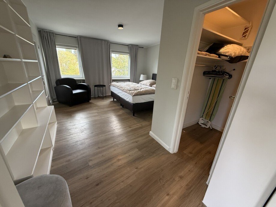 Blick gen Schlafzimmer Penthousewohnung Hamburg / Harvestehude