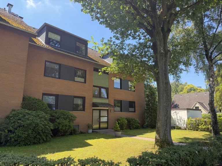 Hausansicht Halstenbek Etagenwohnung Ruhig gelegene 2,5 Zimmerwohnung mit guter Anbindung in Halstenbek-Krupunder