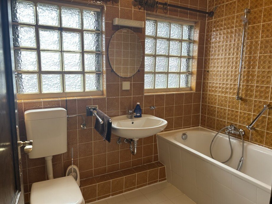 Vollbad Einfamilienhaus Schenefeld