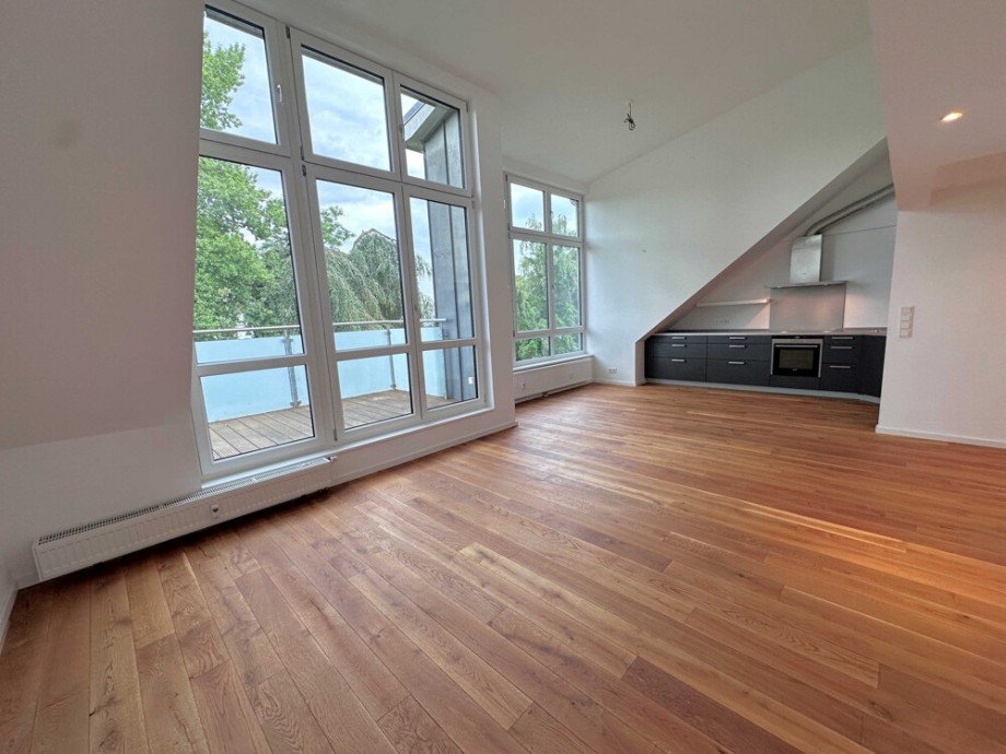 Wohnzimmer und K�che Maisonettewohnung Hamburg / Eilbek