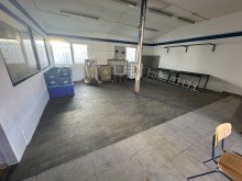 Gewerbefl�che OG Raum 1 Hoch rentabel !
Vermietete Wohn- und Gewerbeimmobilie
in Schenefeld