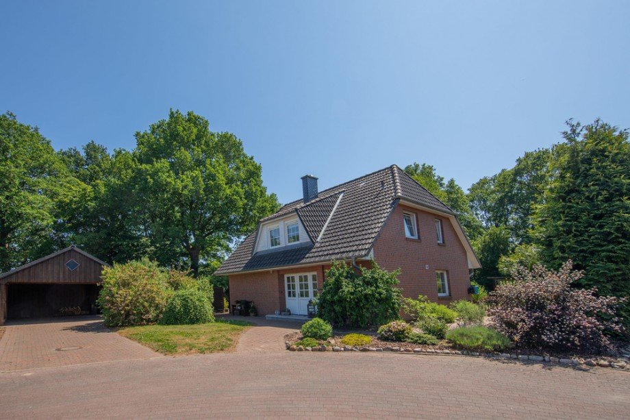 Hausansicht Einfamilienhaus Lutzhorn