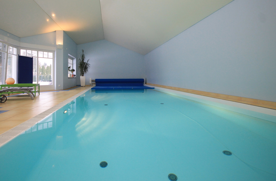 Schwimmhalle Einfamilienhaus Halstenbek