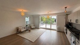 Hauptbild Rarität: Moderne 5-Zimmer-Wohnung mit großzügiger Dachterrasse in ruhiger Lage von Pinneberg