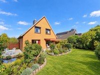 Hauptbild 4 Zimmer Einfamilienhaus mit Vollkeller in beliebter Lage von Halstenbek