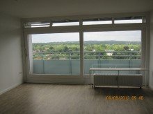 IMG_0326 Spektakul�rer Weitblick
Vermietetes 1-Zimmer-Apartment
am Elbe-Einkaufszentrum