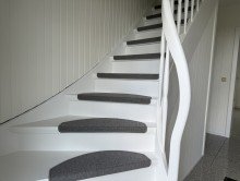 Treppe Attraktives 5-Zimmer-Einfamilienhaus
mit Garten, Keller und ger�umiger Garagenhalle im Ortskern