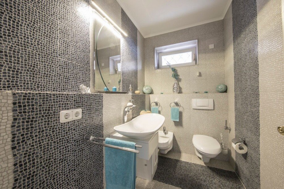 G�ste-WC Damen Einfamilienhaus Halstenbek