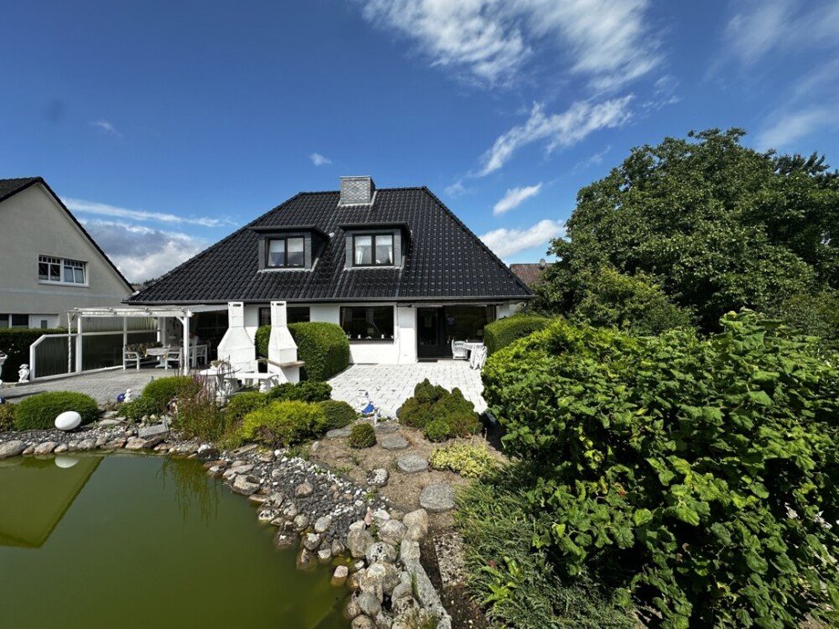 Gartenansicht Doppelhaush�lfte Schenefeld