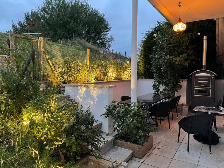 WE01- Fr�hst�cksterrasse EG Mehrfamilienhaus Haseldorf / Altendeich