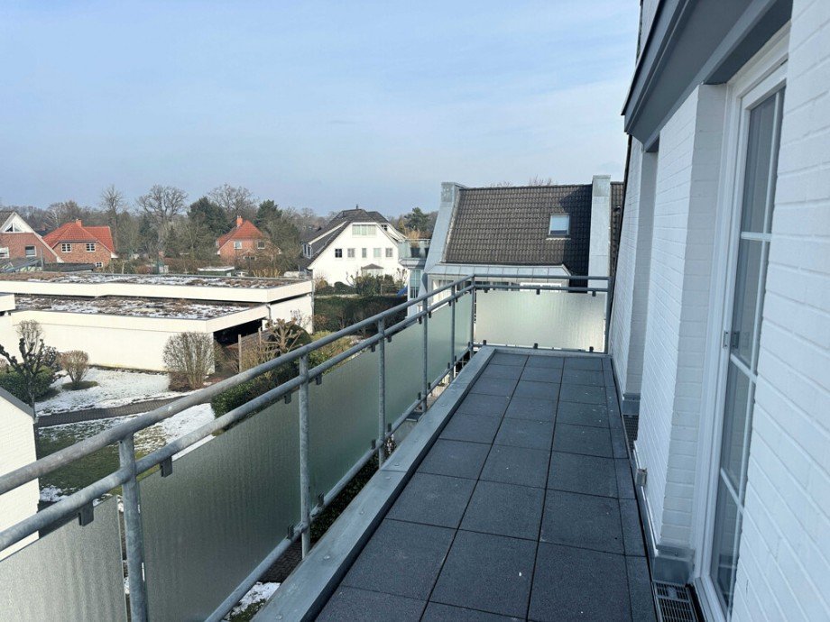 Balkon 1 Dachgeschosswohnung Schenefeld