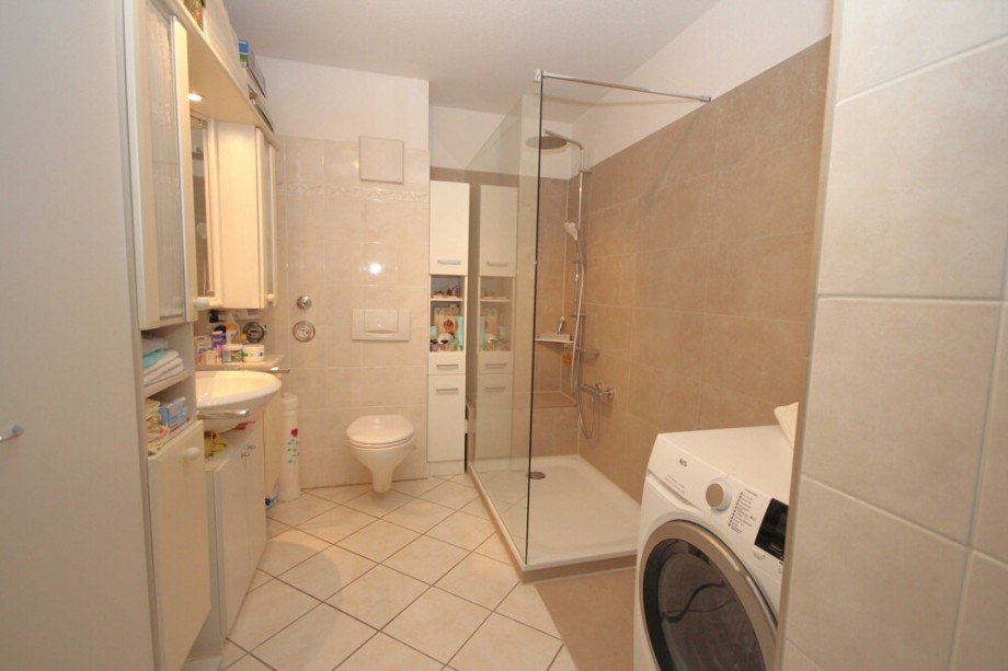 Bad Erdgeschosswohnung Schenefeld