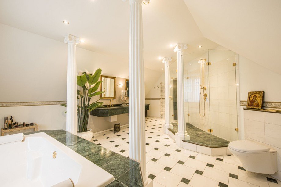Badezimmer Einfamilienhaus Hamburg / Schnelsen