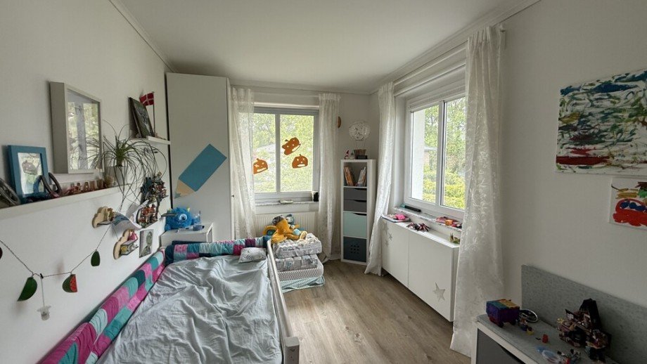 Zimmer Doppelhaush�lfte Pinneberg / Thesdorf