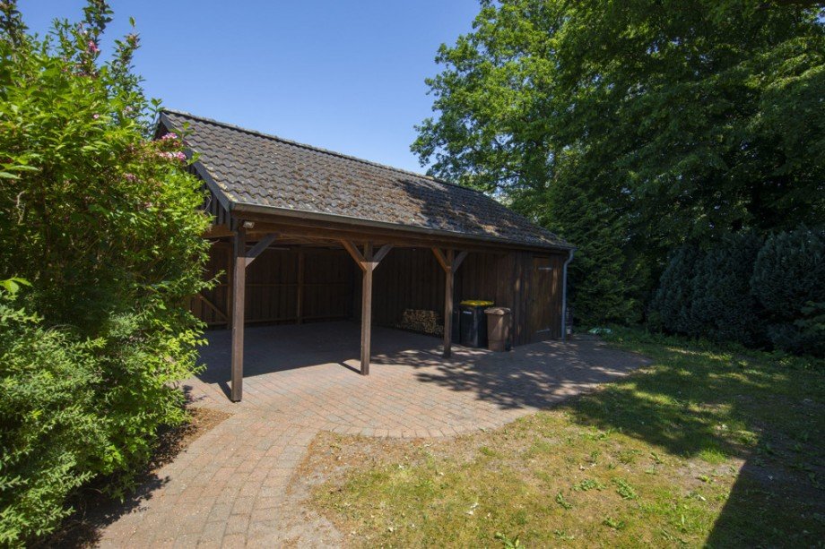 Carport Einfamilienhaus Lutzhorn