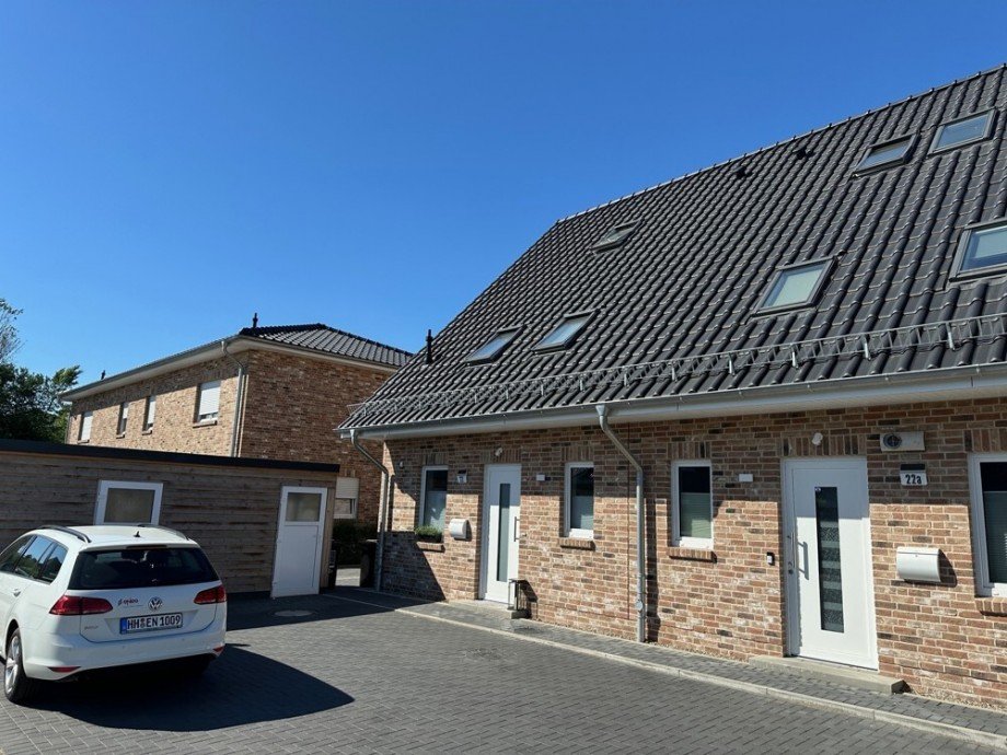 vordere Hausansicht Reihenhaus Rellingen