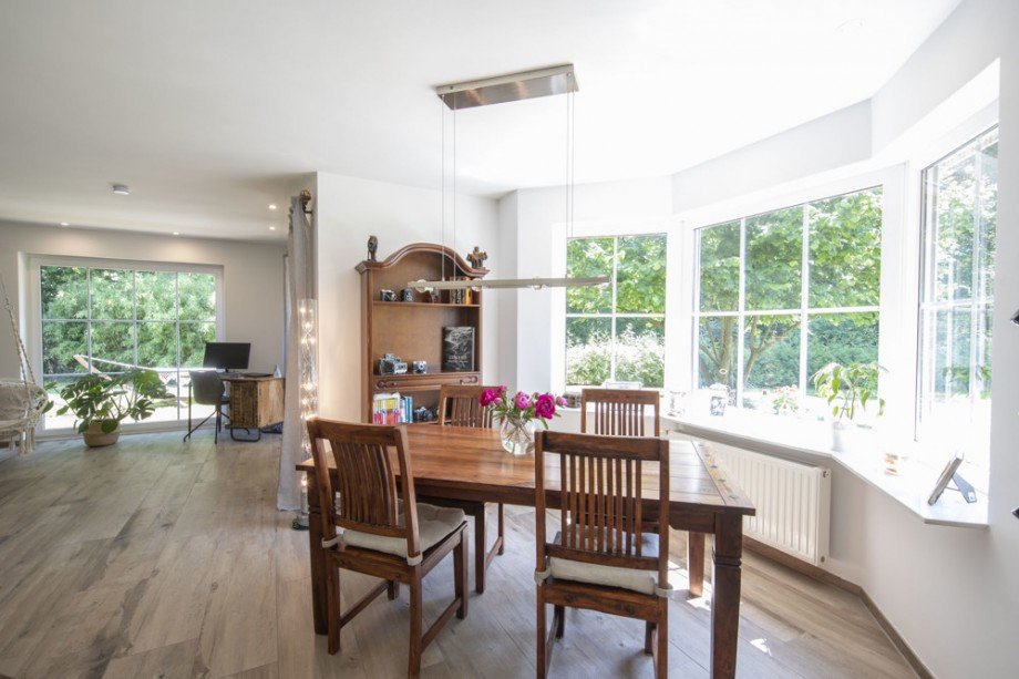 Essen und Wohnen Einfamilienhaus Lutzhorn