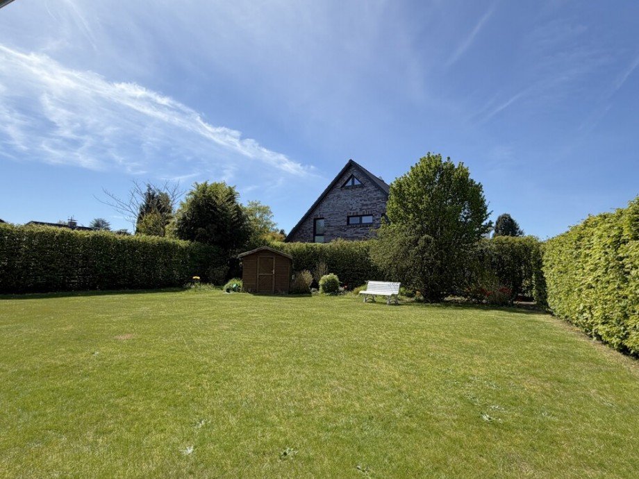 Garten Einfamilienhaus Halstenbek