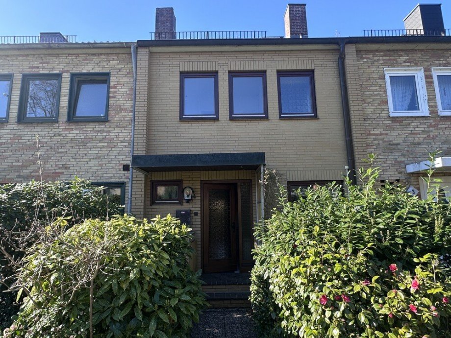 hintere Hausansicht Reihenmittelhaus Schenefeld