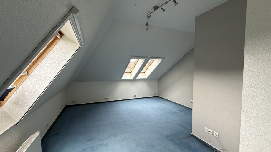 Zimmer DG Reihenendhaus Schenefeld