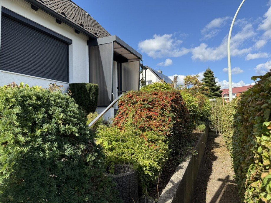 Zuwegung Haus Einfamilienhaus Rellingen