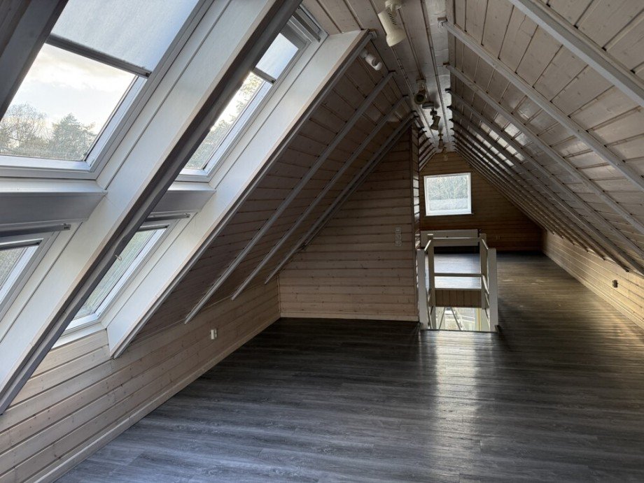 OG: Dachstudio Mehrfamilienhaus Hamburg