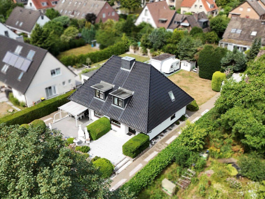 Luftaufnahme Doppelhaush�lfte Schenefeld