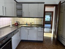 K�che Klassisches Walmdach-Einfamilienhaus mit sonnigem Grundst�ck in Lurup