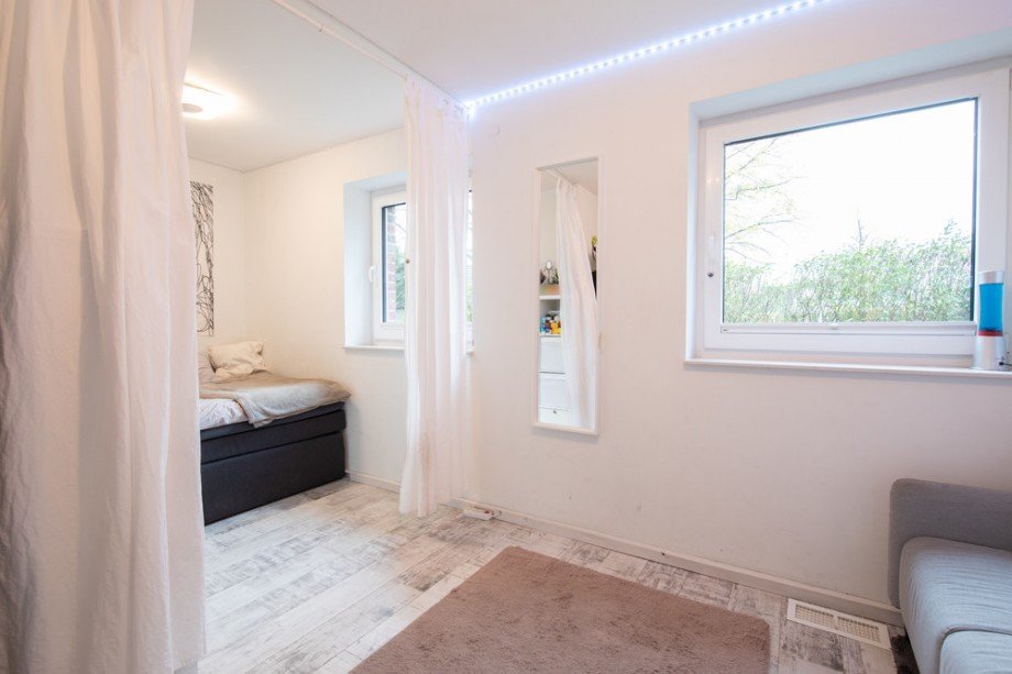 Zimmer Erdgeschoss Einfamilienhaus Hamburg / Iserbrook