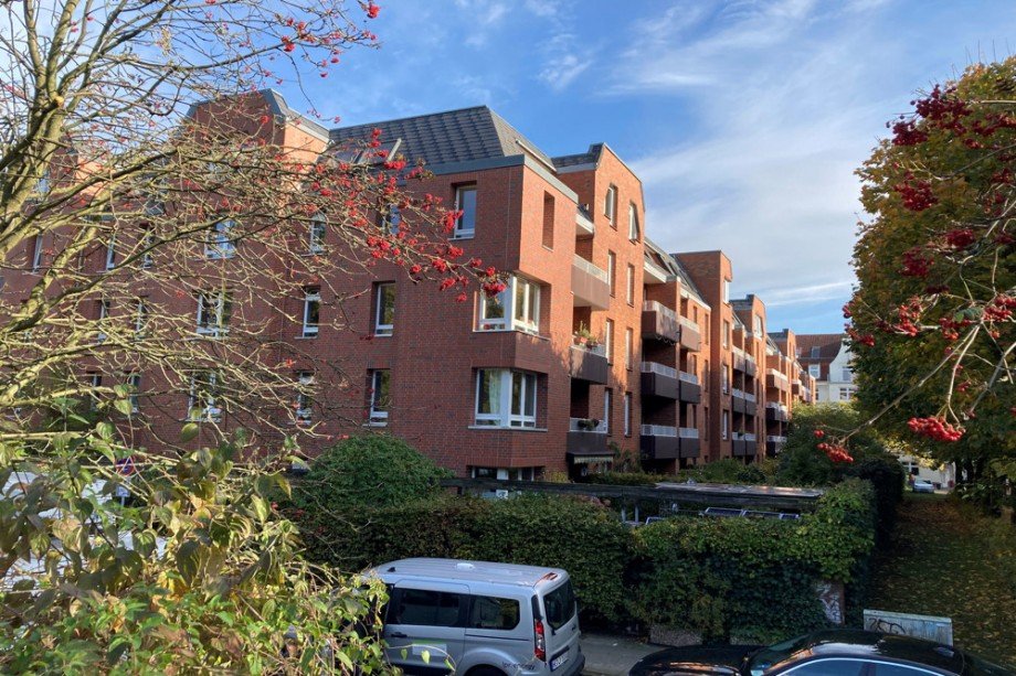 Hausansicht Stra�e Etagenwohnung Hamburg / Ottensen