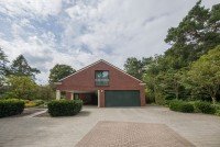 Bild (f7791cd4734628003a3cfe3cd602fc6b): Architektenvilla und 5.339m�g�rtnerisch angelegter Parkin bevorzugter Wohnlage