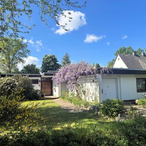 4 Zimmer Bungalow in Villenlage auf 1.625 m² Traumgrundstück