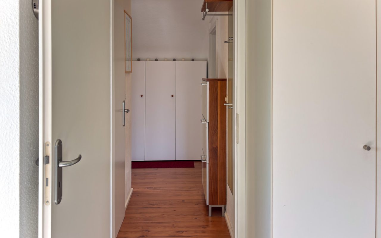 Flur mit Einbauschrank