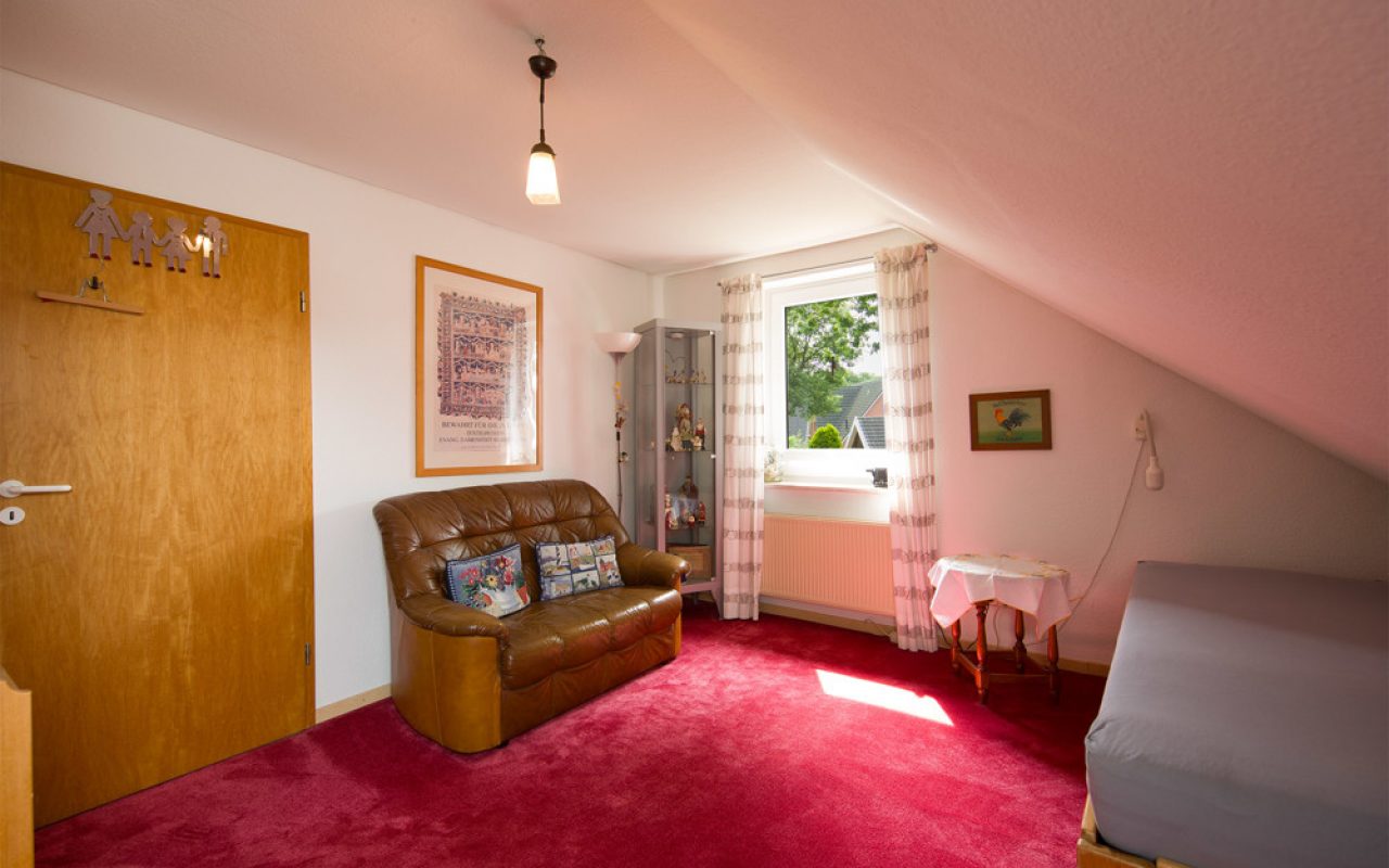 Zimmer 1 OG