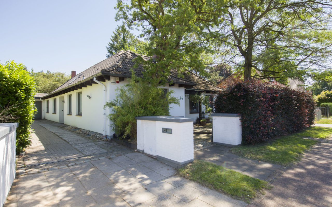 Hausansicht Straße