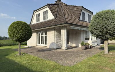 Repräsentatives 4 Zimmer – Landhaus mit wohnlichem Vollkeller in exponierter Feldrandlage von Schenefeld