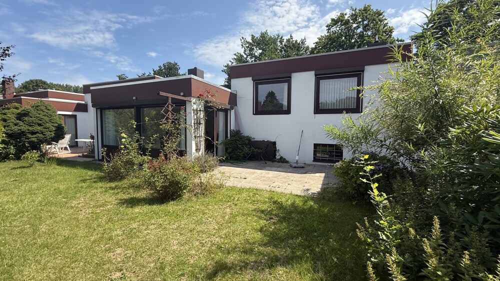 Modernisierter 4-5 Zimmer Split-Level-Bungalow in ruhiger Lage