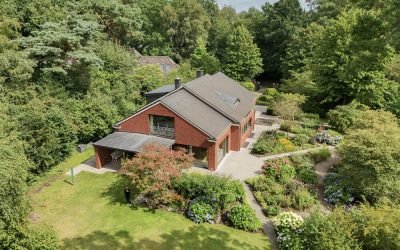 Architektenvilla und 5.339m² gärtnerisch angelegter Park in bevorzugter Wohnlage