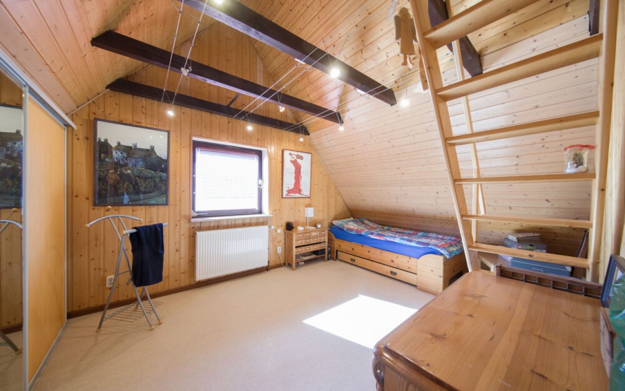 Zimmer 1 DG