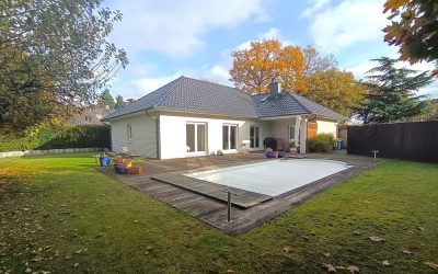Attraktives und modernes 5-Zimmer Einfamilienhaus in Appen-Etz mit Pool und Doppelcarport
