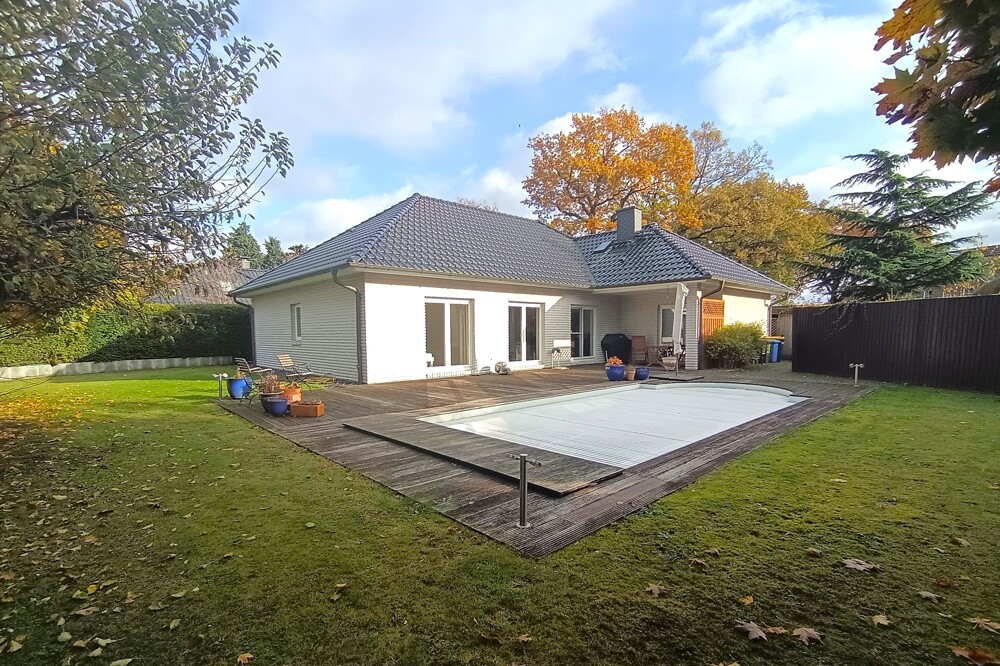 Attraktives und modernes 5-Zimmer Einfamilienhaus in Appen-Etz mit Doppelcarport