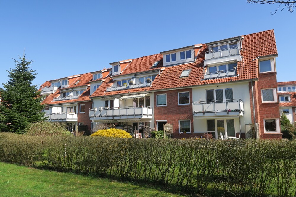 Geräumige 2 Zimmer – Erdgeschoss – Wohnung mit Terrasse und Garten im Dorfkern