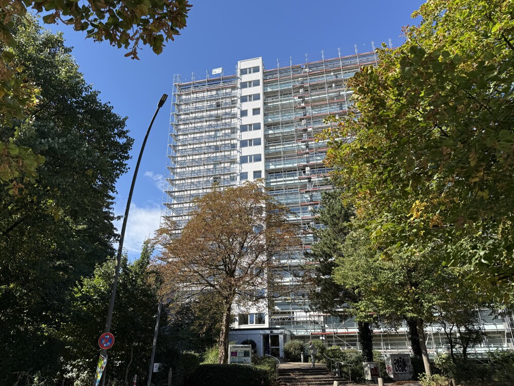 Spektakulärer Weitblick Vermietetes 1-Zimmer-Apartment am Elbe-Einkaufszentrum