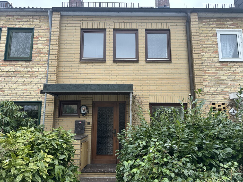 5-6 Zimmer Mittelreihenhaus zum individuellen Neugestalten